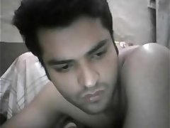 Pakistani big cock horny guy naked on webcam - amawebcam.com/gay