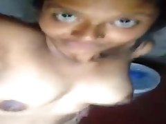 desi young girl feeling horny